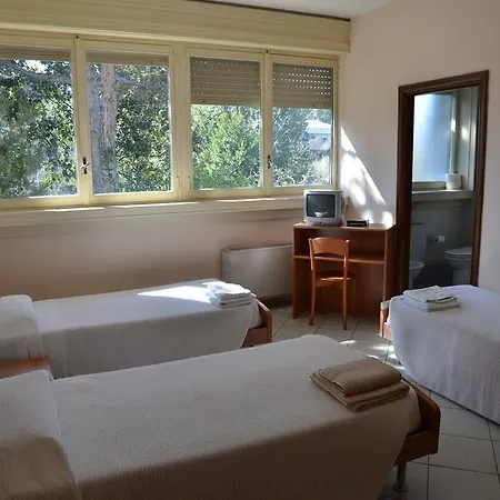 Casa Per Ferie Cardinal G. Guarino *