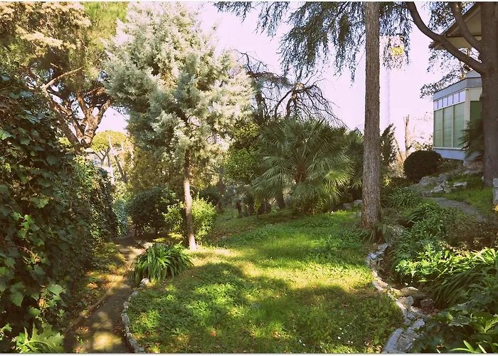 Bed and Breakfast Casa Per Ferie Cardinal G. Guarino