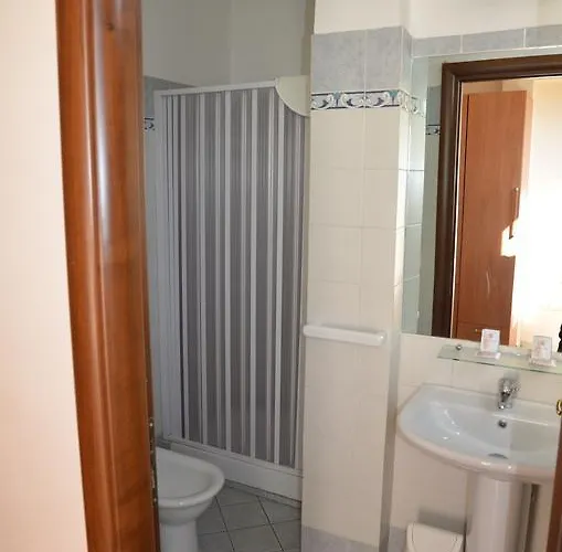 Casa Per Ferie Cardinal G. Guarino Bed and Breakfast Ρώμη