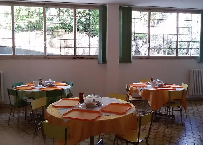 Bed and Breakfast Casa Per Ferie Cardinal G. Guarino Ρώμη