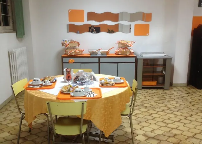 Bed and Breakfast Casa Per Ferie Cardinal G. Guarino *