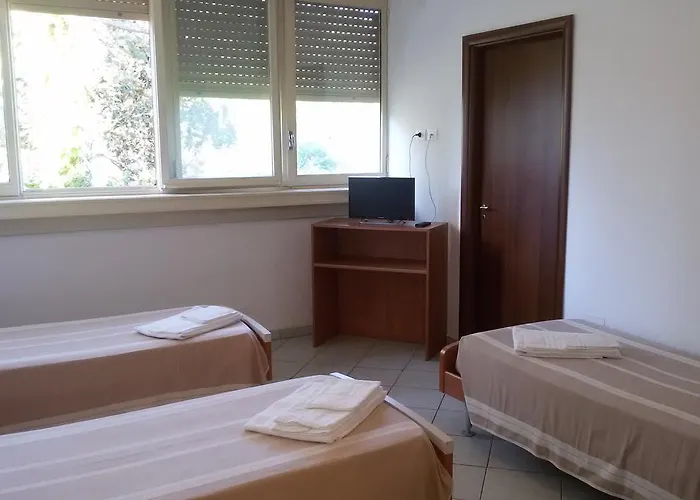 Casa Per Ferie Cardinal G. Guarino Bed and Breakfast