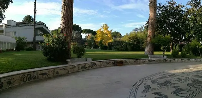 Bed and Breakfast Casa Per Ferie Cardinal G. Guarino *